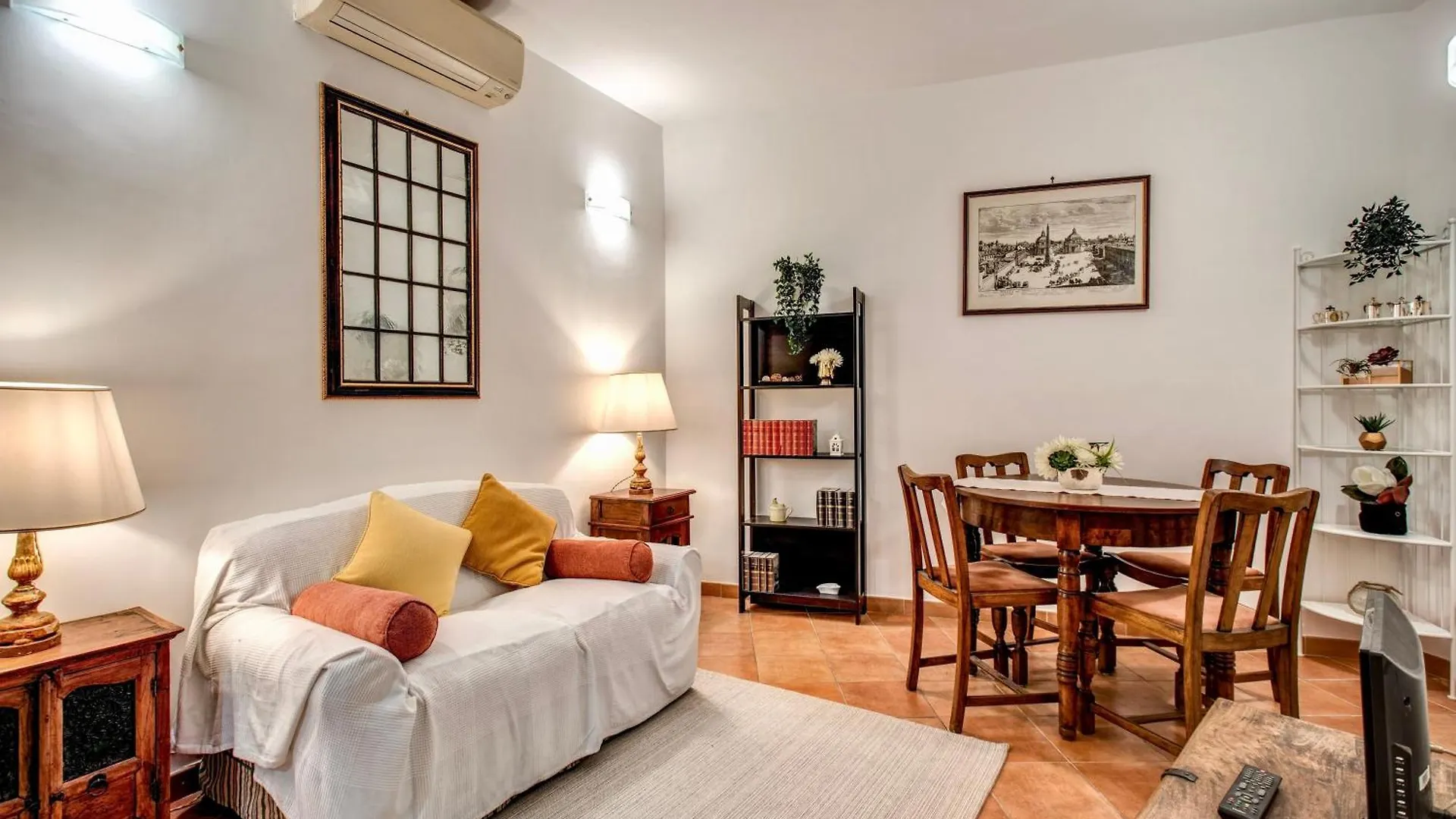 Charlotte Luxury Home Coronari Rome Apartment