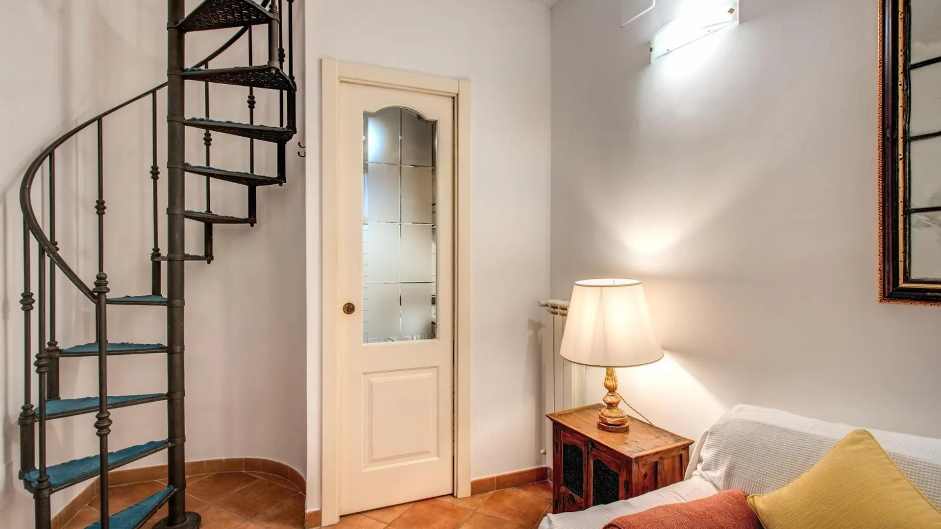 Charlotte Luxury Home Coronari Rome Apartment