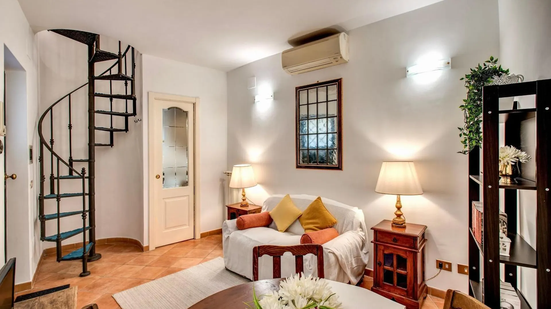 Apartment Charlotte Luxury Home Coronari Rome